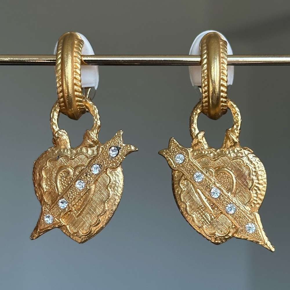 Vintage Clip On Earrings